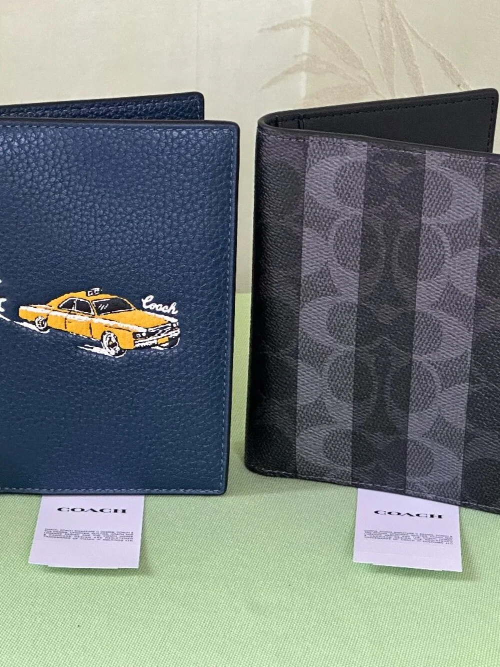 COACH PASSPORT CASE:NWT LEATHER w/CAR PRINT OR SIGNATURE CANVAS STRIPE:NWT